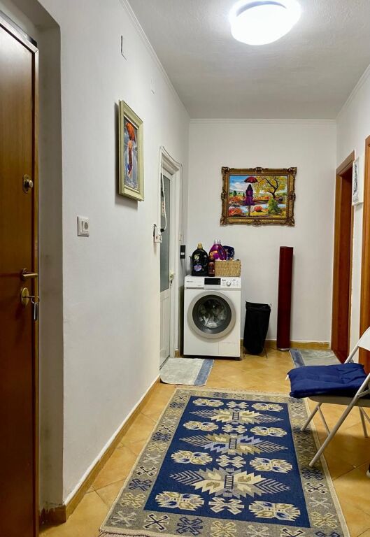 Apartament 2+1 me qira – Ali Demi, 5 min nga Toptani !