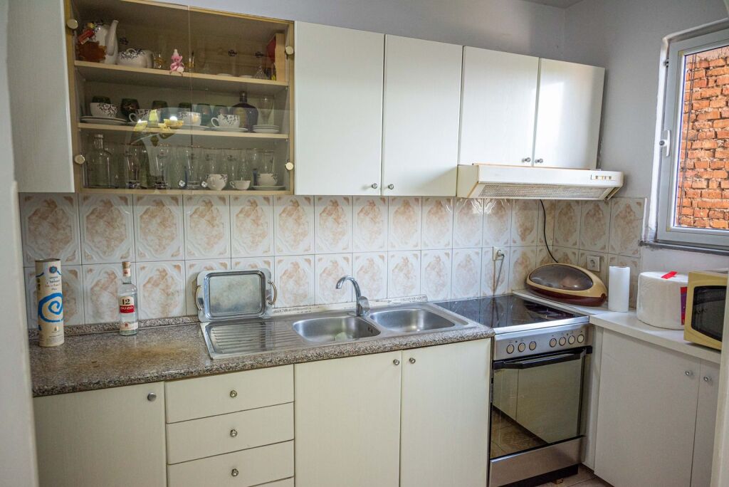 Apartment For Rent 3+1 Near New Bazaar (ID B23159) Tirana