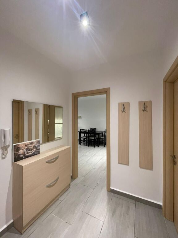 Apartment 1+1 for rent at Rrethi i Astirit opposite Wellit