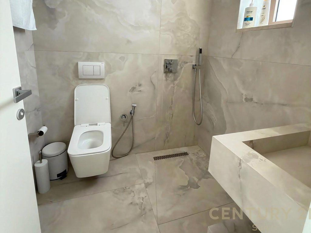LUXURY VILLA ME PAMJE NGA DETI PER SHITJE | DRYMADHES – DHERMI