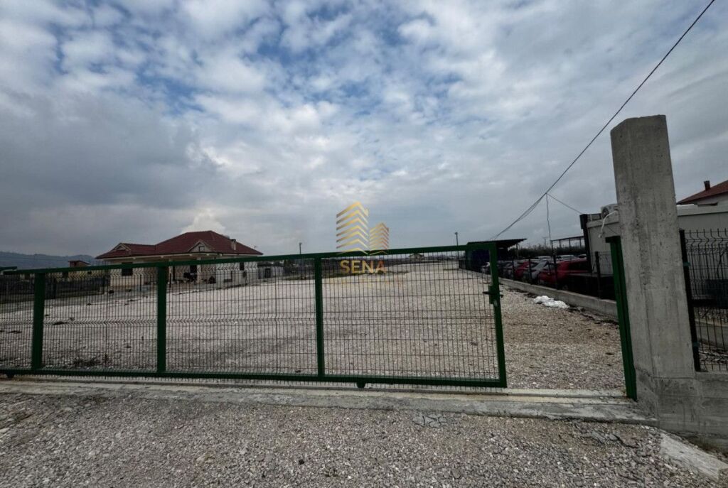 Land for rent 1000m², Rinas, 60,000 Lek/Month