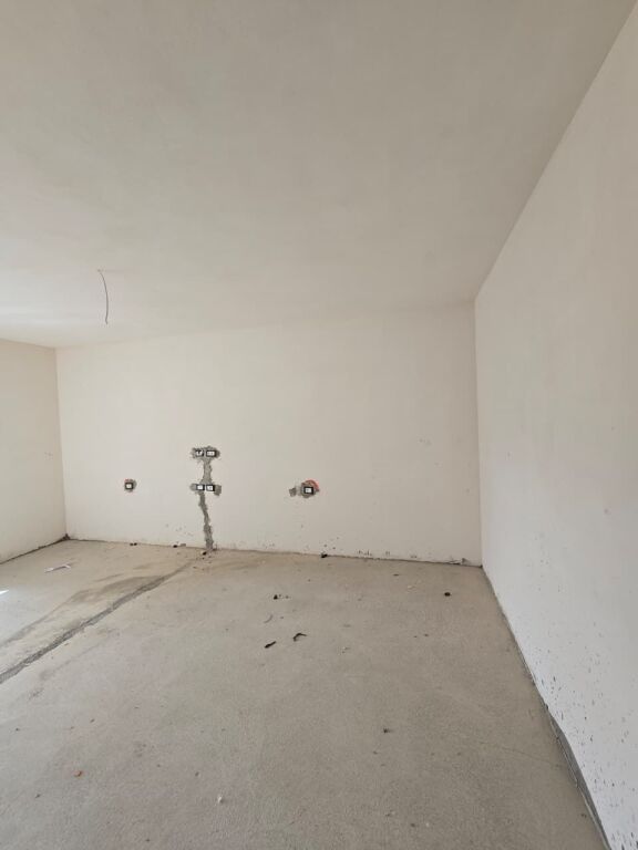 Apartment 2+1+2 for sale near the American Embassy, Elbasan Street.
