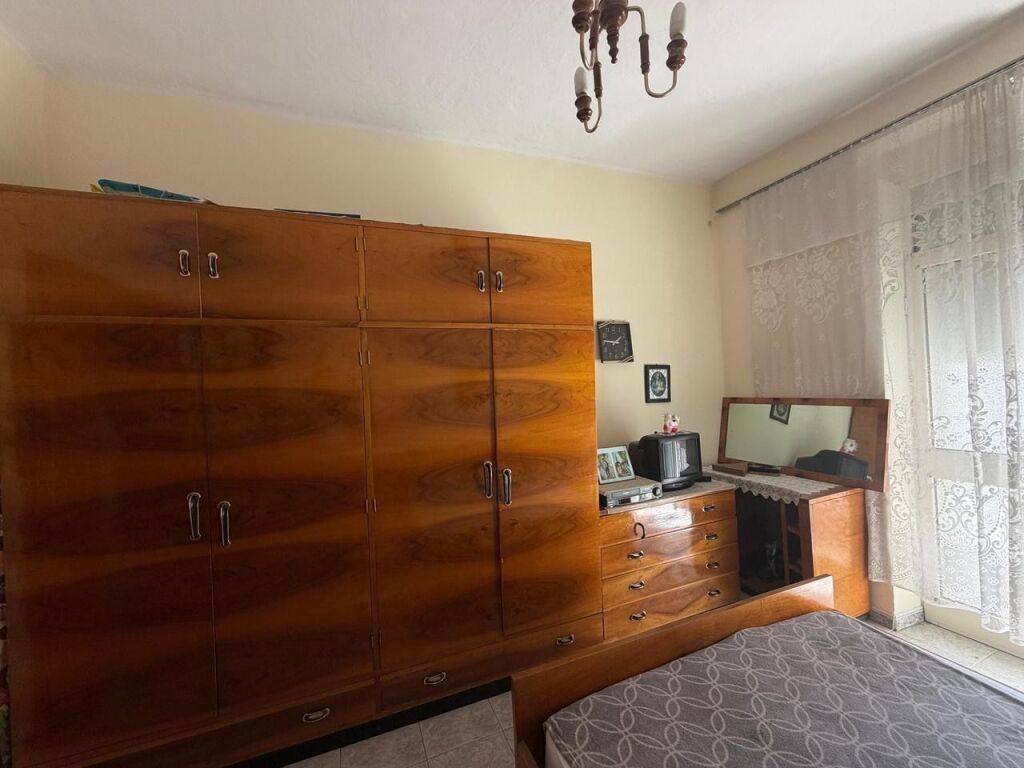 2+1 apartment for rent at Kinema Agimi in Bllok