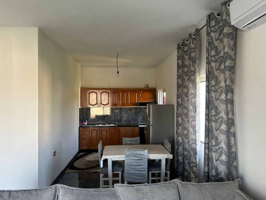 Apartment 2+1 for rent – Buildings Contact, Pjeter Budi street !
