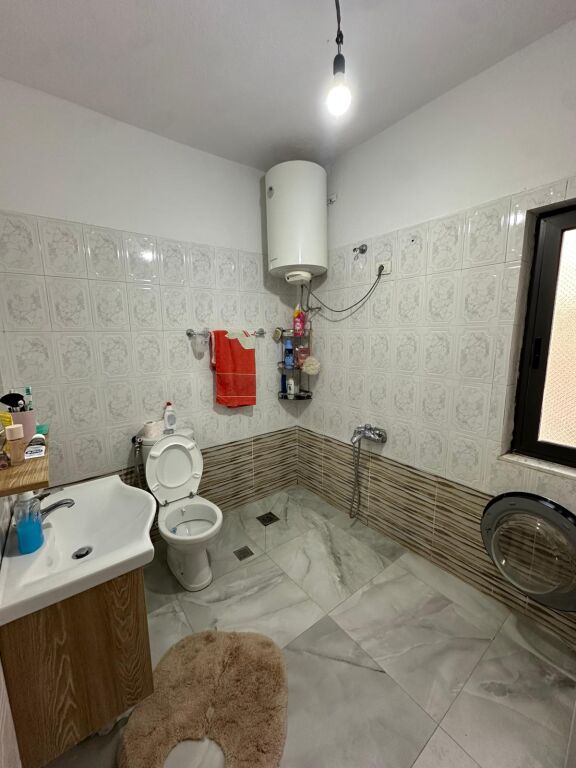 Rent | Shtëpi private 1 + 1 | Astir | 400 €/month