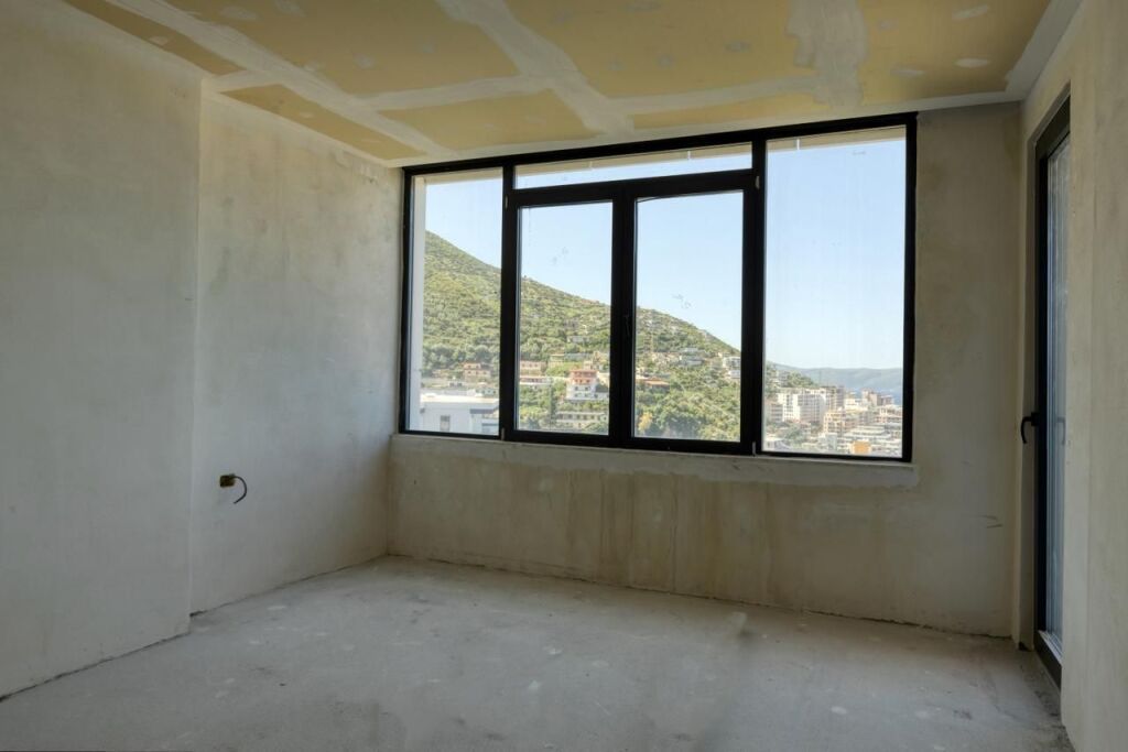APARTMENT 1+1 WITH SEA VIEW, COLD WATER VLORA