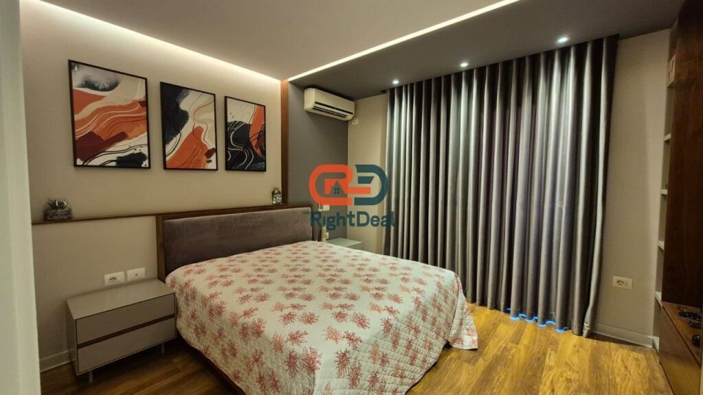 Tek Brryli, Shitet Super Apartament 1+1, Me Strukture Te Rregullt Dhe I Investuar Totalisht !!!!