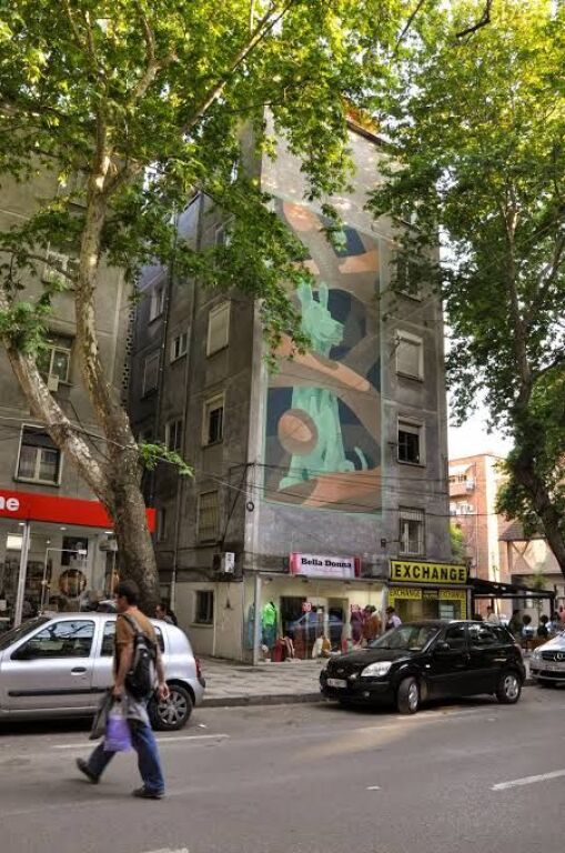 Qira, Apartament 2+1, Myslym Shyr