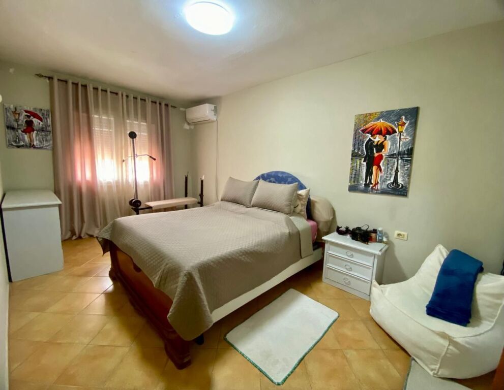 Apartament 2+1 me qira – Ali Demi, 5 min nga Toptani !