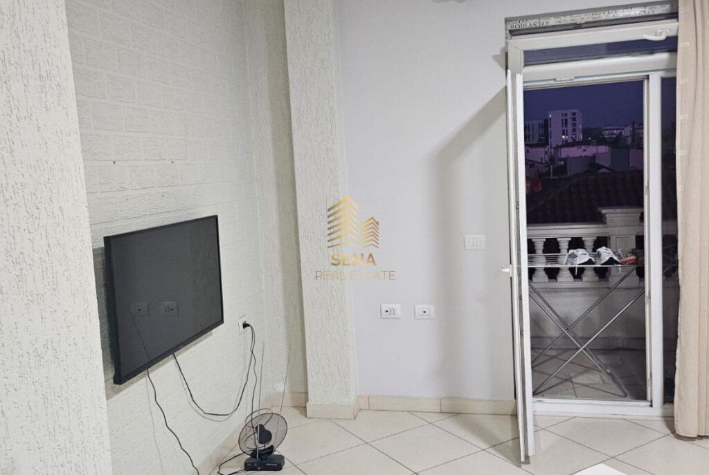 Qira, Hyrje Private 2+1+Blk+P, 5 Maji, 50.000 Leke/muaj