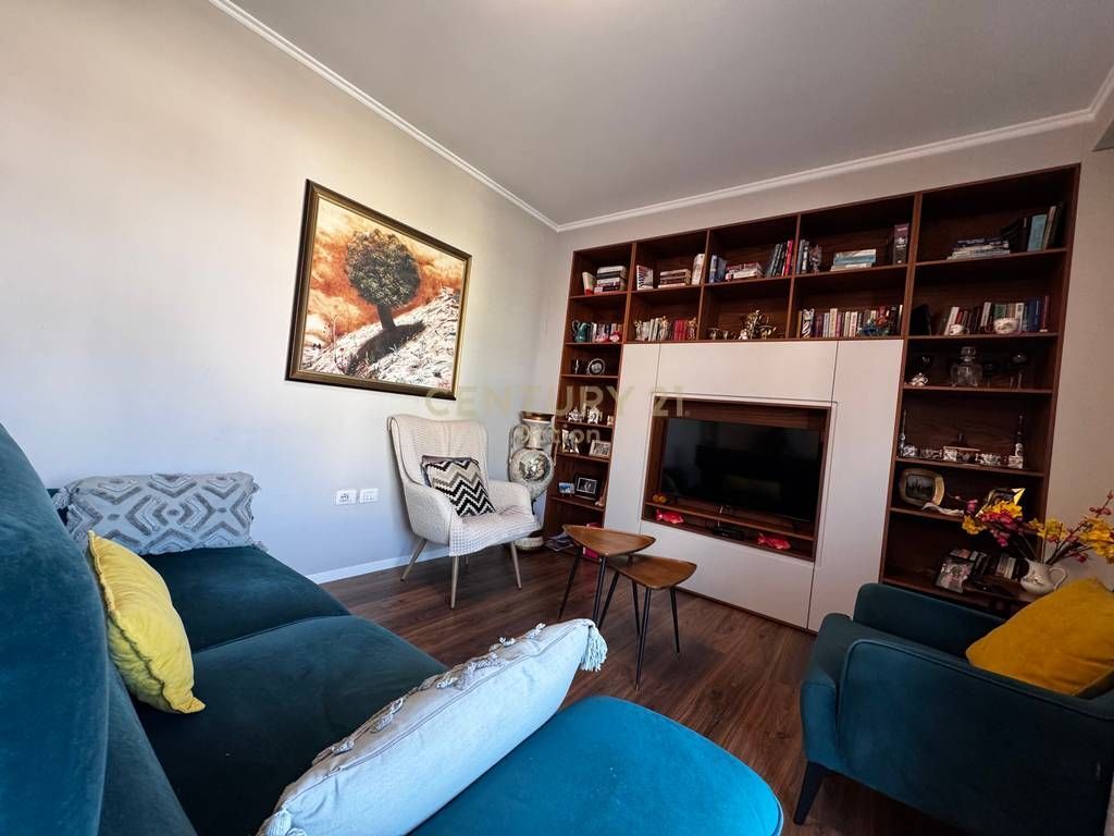 JEPET ME QIRA APARTAMENT MODERN 1+1 TEK STADIUMI DINAMO