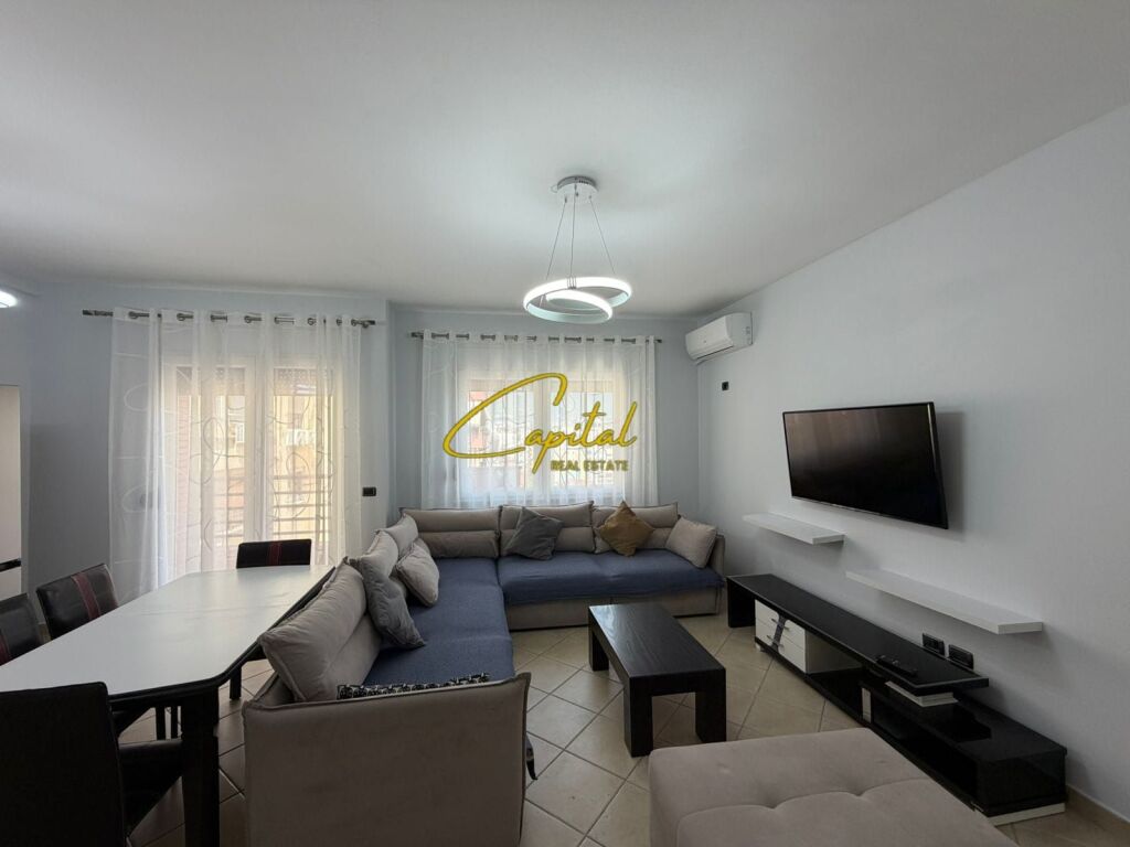 APARTAMENT ME QIRA 2+1+2 QENDER 1000 EURO