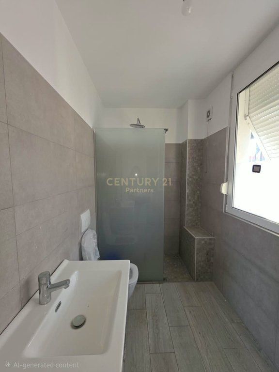 DUPLEX APARTMENT 2+1+2 + PARKING SPACE FOR RENT ABOVE THE OVERPASS OF THE PARSI MUNICIPALITY