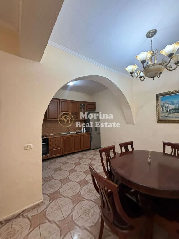 Qera | Apartament 2 + 1 | Rruga e Kavajës | 500 €/muaj