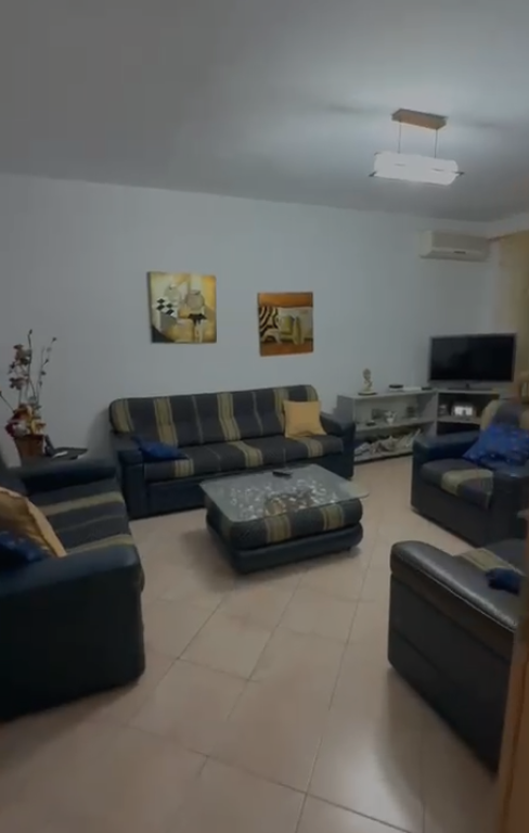 Rent | Apartament 2 + 1 | Zogu i Zi | 600 €/month