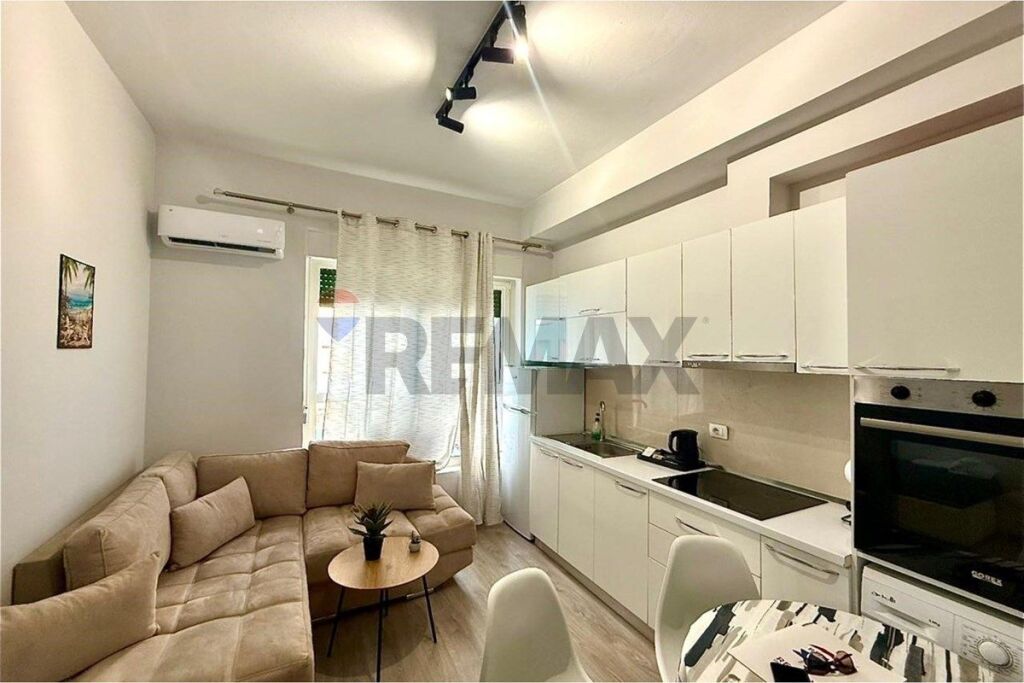 SHITET, APARTAMENT 1+1, KOMPLEKSI MANGALEM, TIRANE  ID:530581013-21