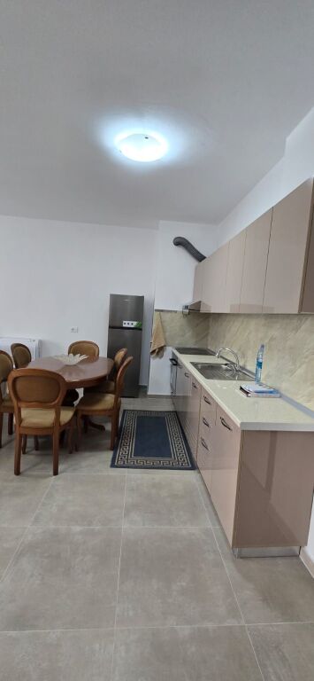 Apartment 2+1+2 for rent at City Residence, 5 Maji Street.