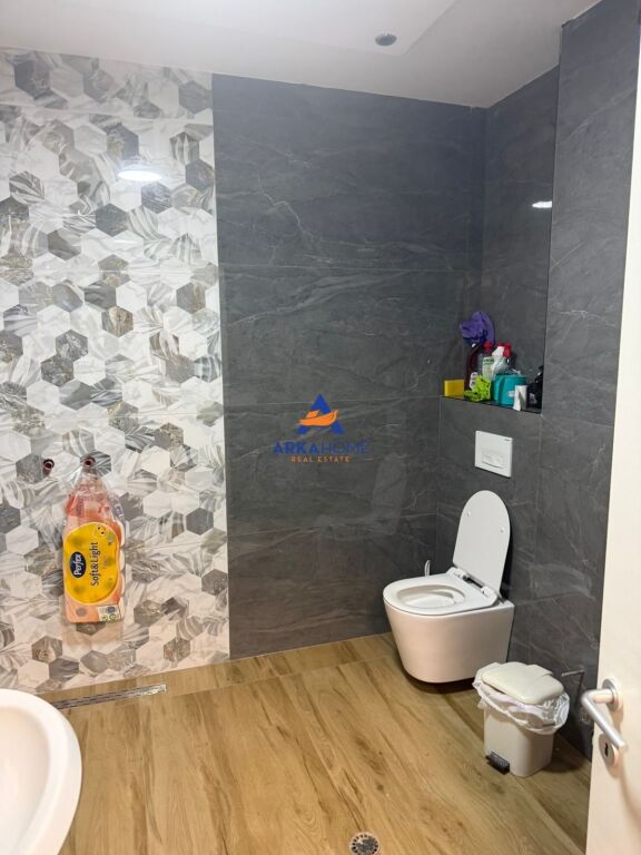 OFFICE FOR RENT 120 M2 "LSI, BLLOK" 1500 EURO