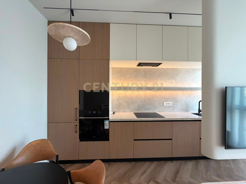 Luxurious 1+1 Apartment for rent at Eagle Residence