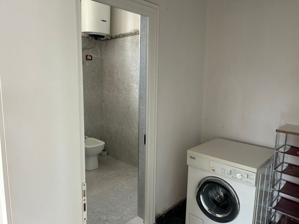 Apartment 2+1 for rent – Buildings Contact, Pjeter Budi street !