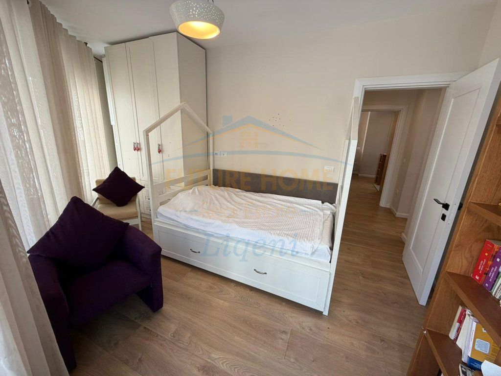 SHITET APARTAMENT 3+1+2 REZIDENCA KODRA E DIELLIT 1