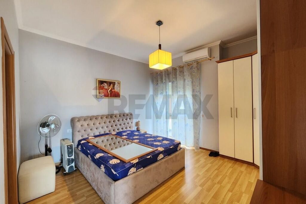 PENTHOUSE 2+1+2 IN AFFITTO VICINO AL LAGO