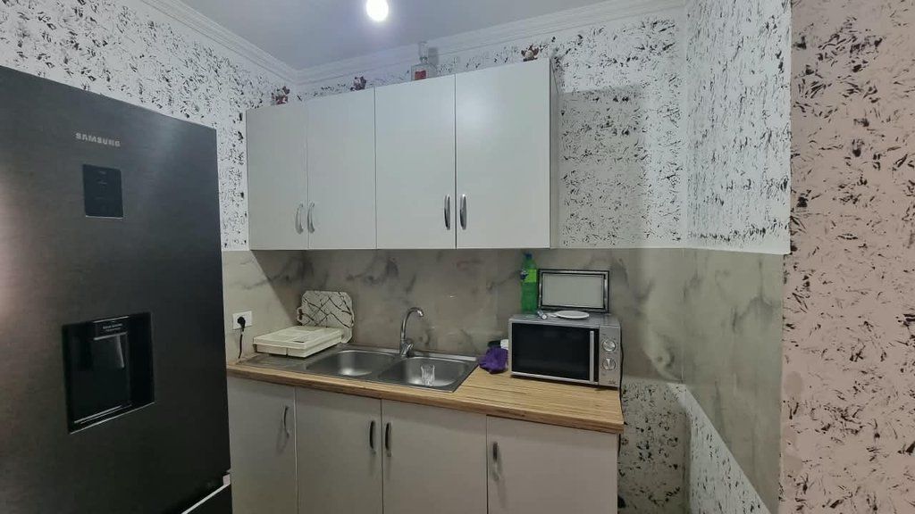 Rent, Apartment 1+1, Building with Arrow, Tirana
