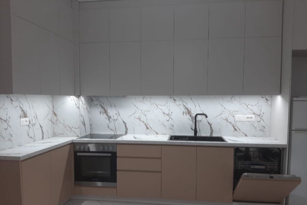 For rent Apartment 2+1, Astir Romario Complex 550 thousand old lek (negotiable) 