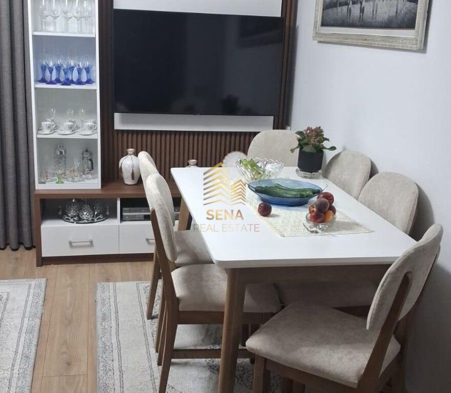 Shitet, Apartament i Adaptuar ne 2+1+BLK, Kinostudio, 15.500.000 Leke