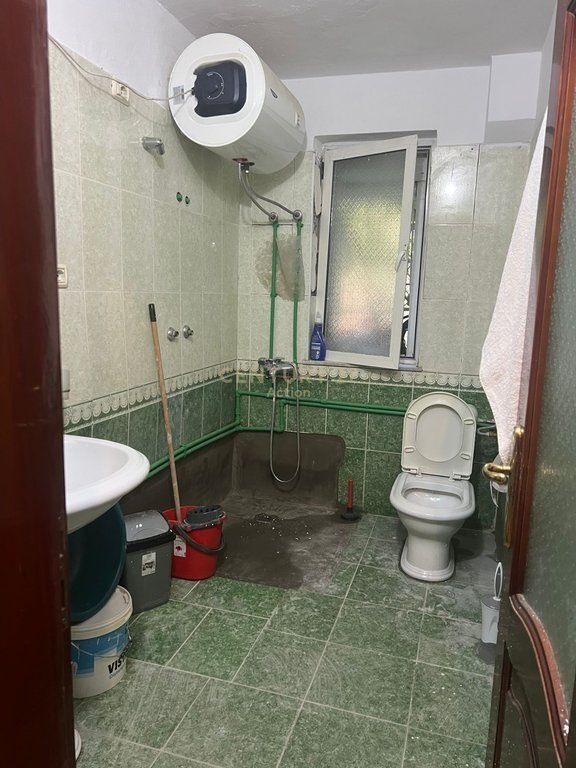 Appartamento 1+1 in Vendita al Mercato Elettrico, Tirana - 110000€ | 60 m² 110.000 € 10.500.000 Lek
