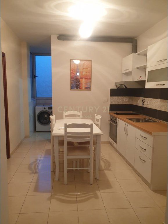 BLV. ZOGU I PARE, APARTMENT 1+1+STORAGE FOR RENT