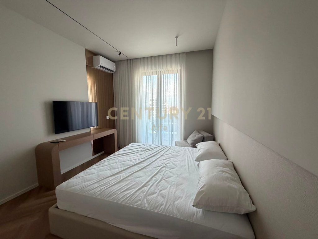 Luxurious 1+1 Apartment for rent at Eagle Residence