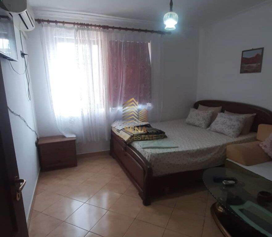 Qira, Apartament 1+1, Pediatria, 55.000 Lek/Muaj