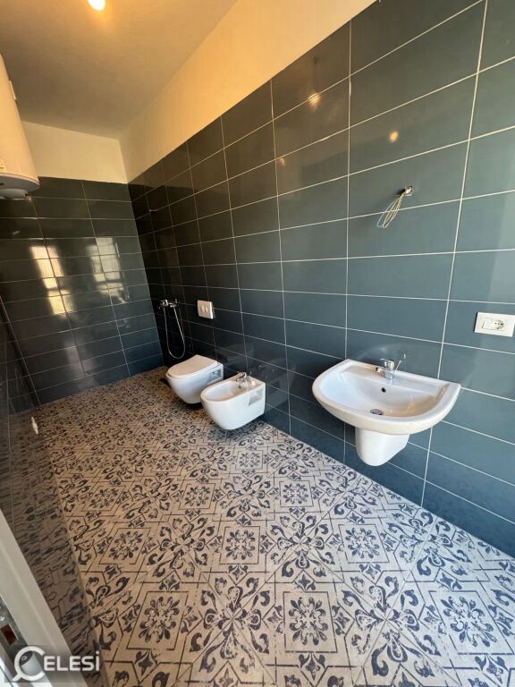 Qera | Apartament 1 + 1 | Rruga Dritan Hoxha | 45.000 leke/muaj