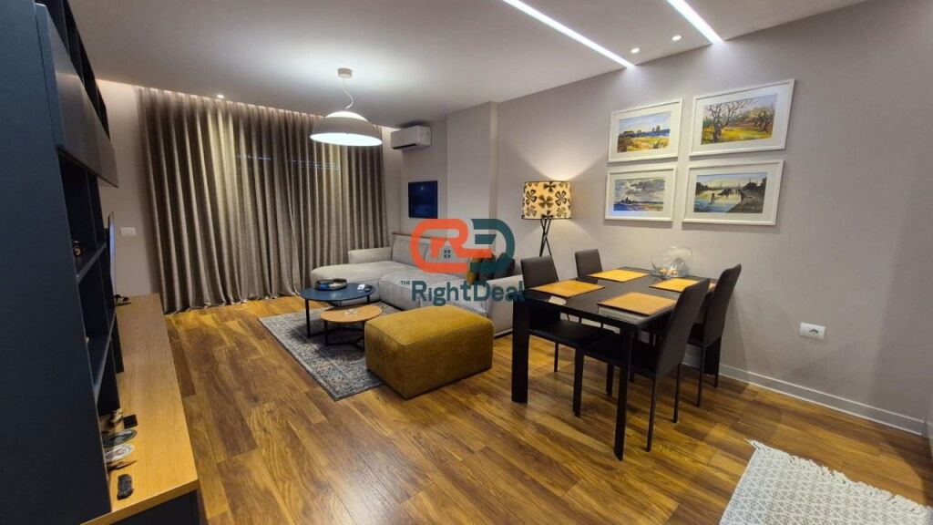 Tek Brryli, Shitet Super Apartament 1+1, Me Strukture Te Rregullt Dhe I Investuar Totalisht !!!!