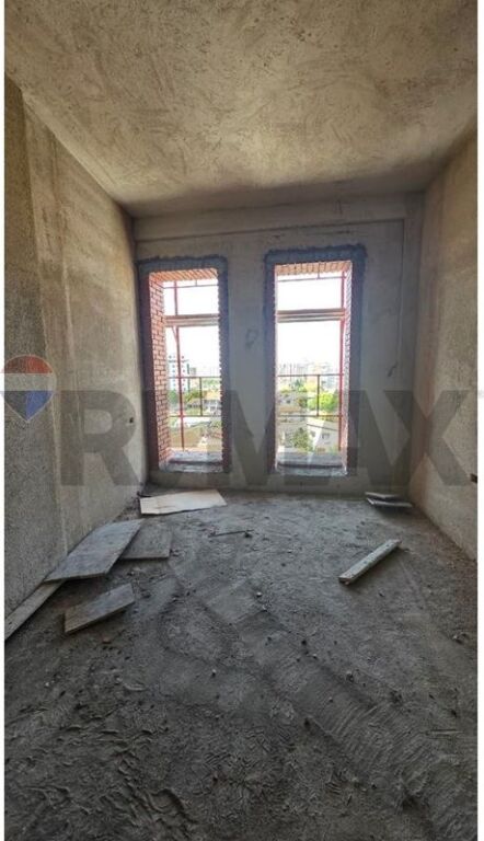 Apartament - Për Shitje - Rruga Artan Lenja, Tiranë