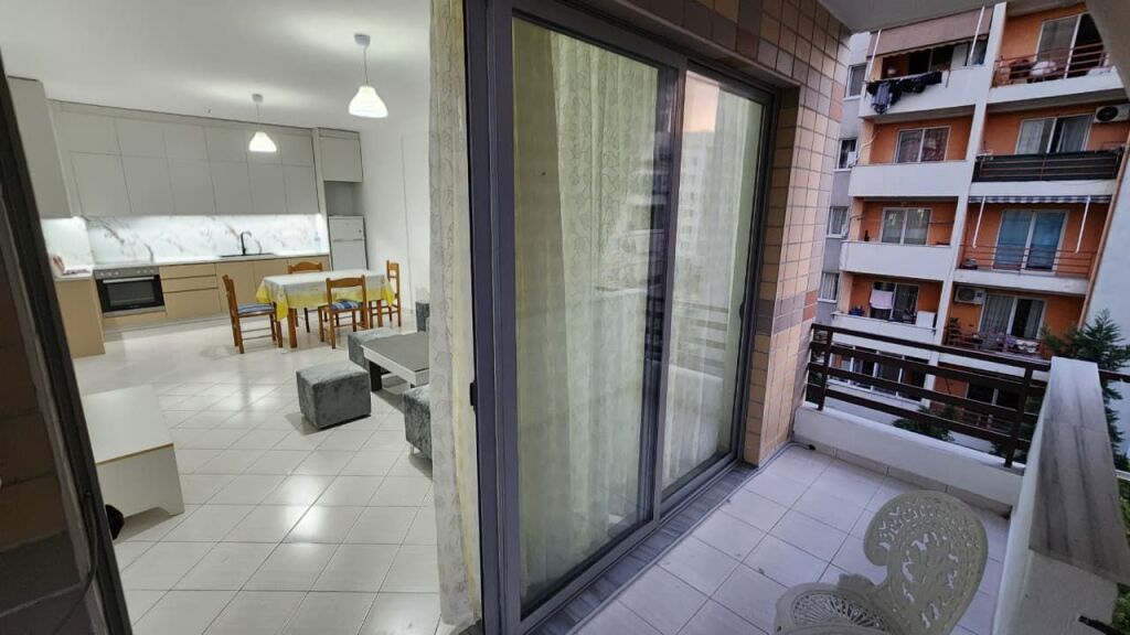 Apartment 2+1 Astir