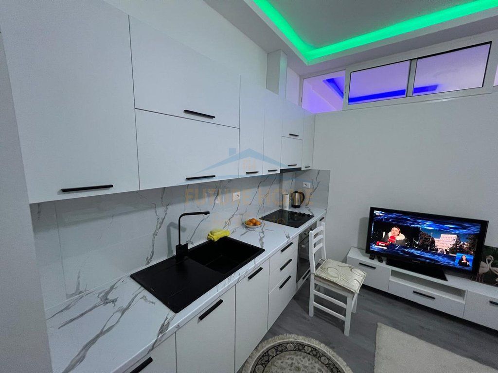 Shitet, Apartament 1+1, Rruga Dritan Hoxha