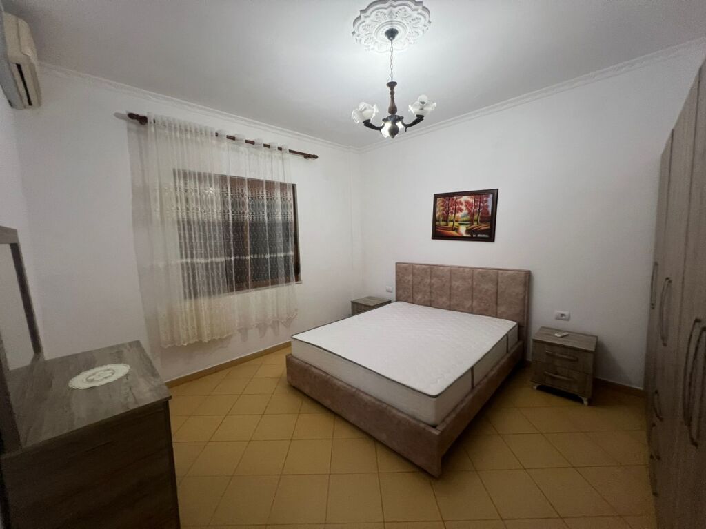 New Boulevard/Near Hotel Meridian, a 2+1+parking apartment is for rent.