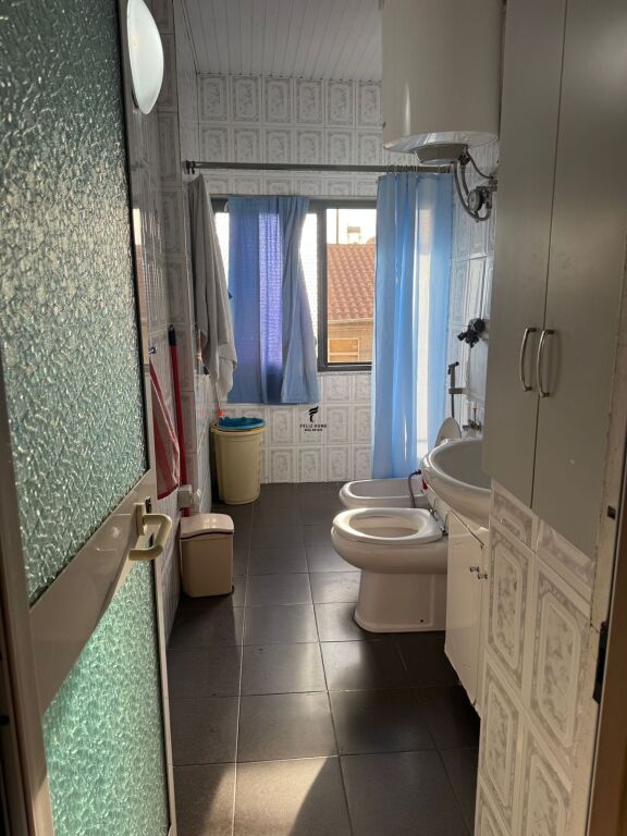APARTAMENT ME QERA 1+1 21 DHJETORI 60.000 LEKE FH-91113