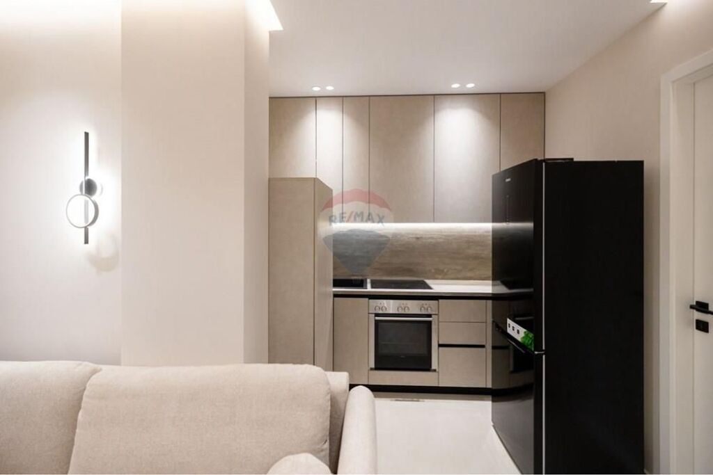 🏡 APARTMENT 1+1 FOR RENT – VLORË ✨