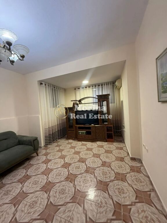 Qera | Apartament 2 + 1 | Rruga e Kavajës | 500 €/muaj