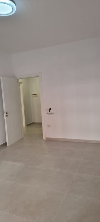 OFFICE FOR RENT 72M2 ASTIR 50,000 LEKE FH-91055