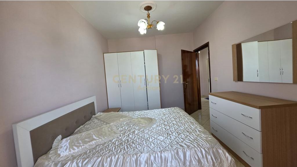 VENDESI APPARTAMENTO 1+1 AL 21 DHJETORI, VICINO AL MONDIAL! 184,000 €