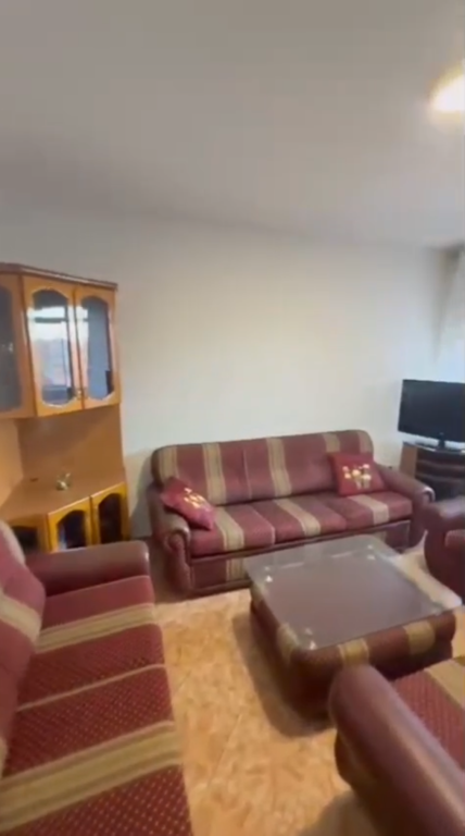 Apartament 1+1 per shitje Kinostudio !