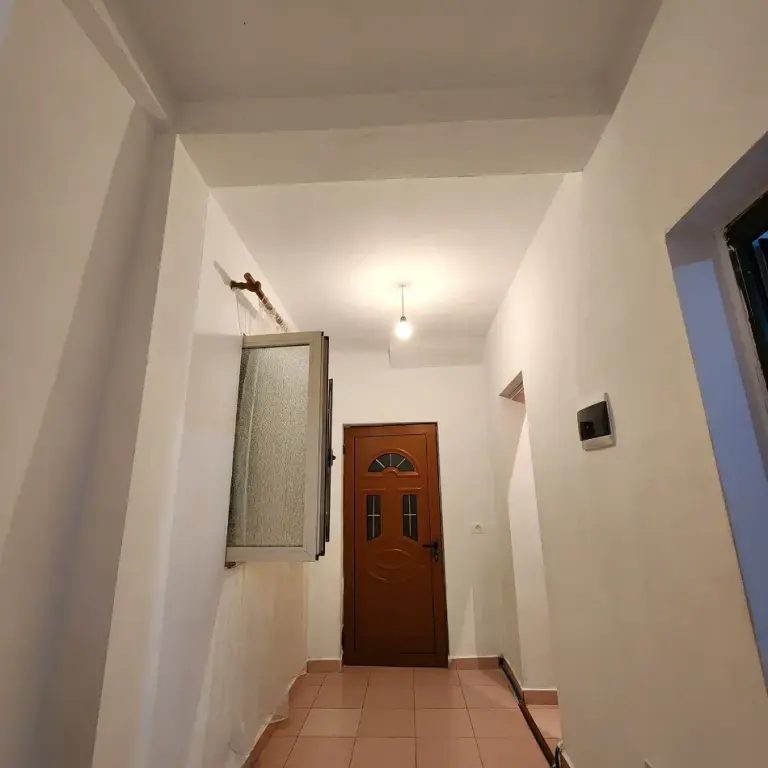 Rent | Shtëpi private 1 + 1 | Allias | 300 €/month