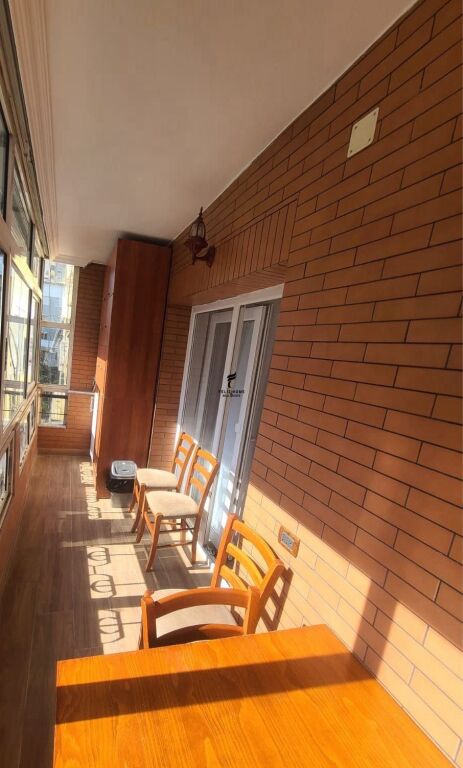 APARTAMENT ME QERA 2+1+2 QENDER 100.000 LEKE FH-91065