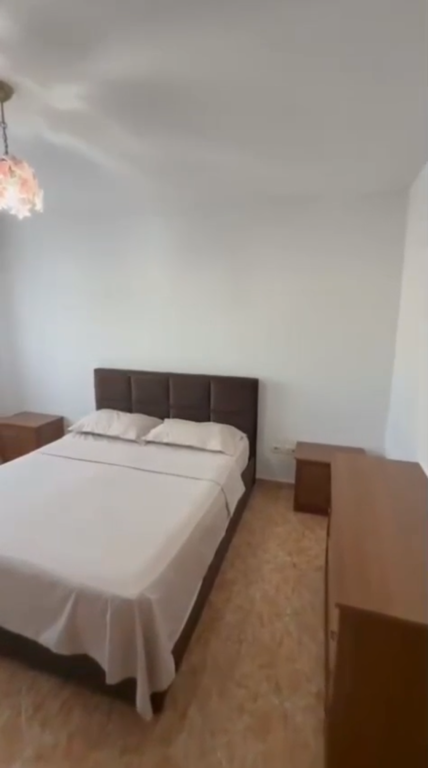 Apartament 1+1 per shitje Kinostudio !