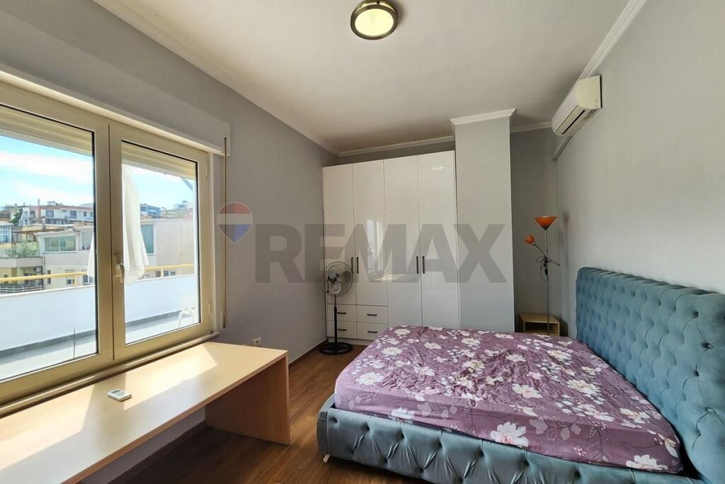 PENTHOUSE 2+1+2 IN AFFITTO VICINO AL LAGO