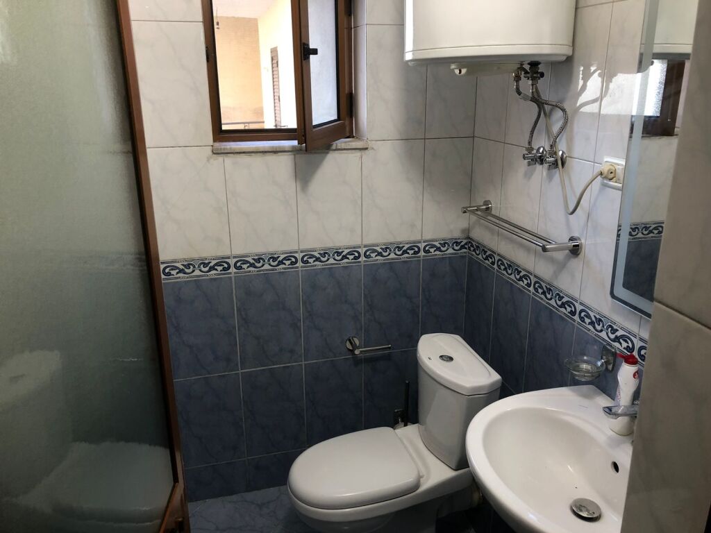 Apartment 2+1 for rent at Rr Margarita Tutulani